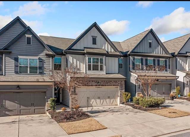 Property at 5634 Parkview Ln, Flowery Branch, GA 30542, 3 beds, 2.5 baths