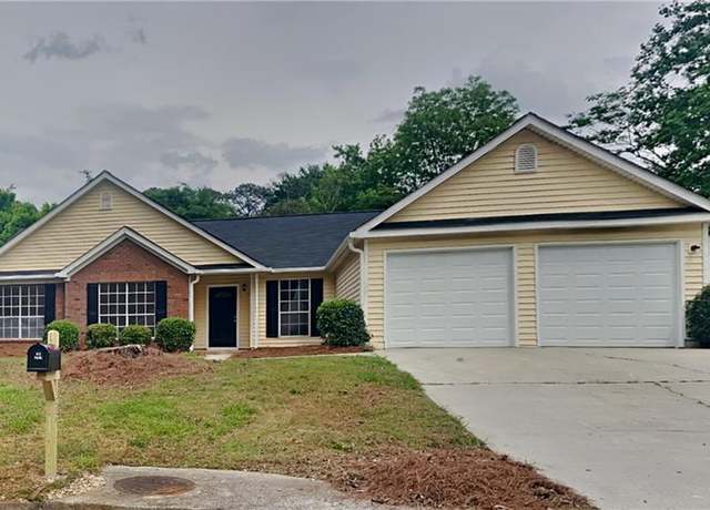 Property at 1229 Huntington Place Cir, Lithonia, GA 30058, 4 beds, 2 baths