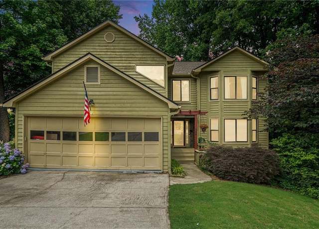 Property at 265 Lee River Cv, Suwanee, GA 30024, 4 beds, 3 baths
