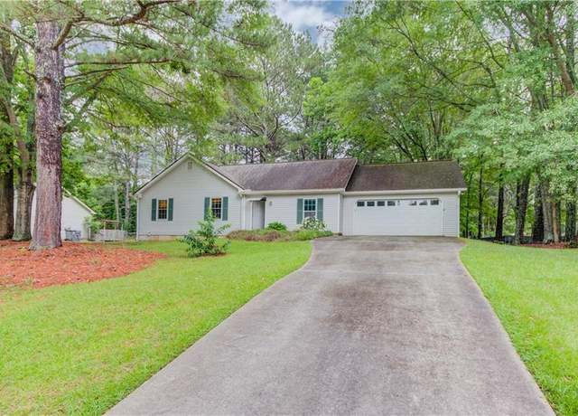 Property at 2088 Blackberry Ln, Auburn, GA 30011, 3 beds, 2 baths
