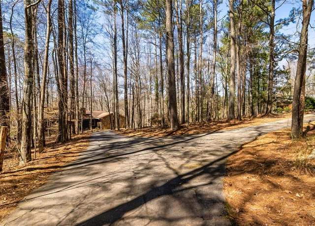 Property at 166 Muse Rd, Fayetteville, GA 30214, 4 beds, 2 baths