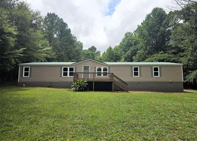 Property at 1046 Youngs Farm Rd, Cedartown, GA 30125, 4 beds, 2 baths
