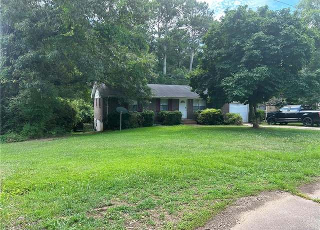 Property at 1473 Brownleaf Dr, Jonesboro, GA 30236, 3 beds, 2 baths