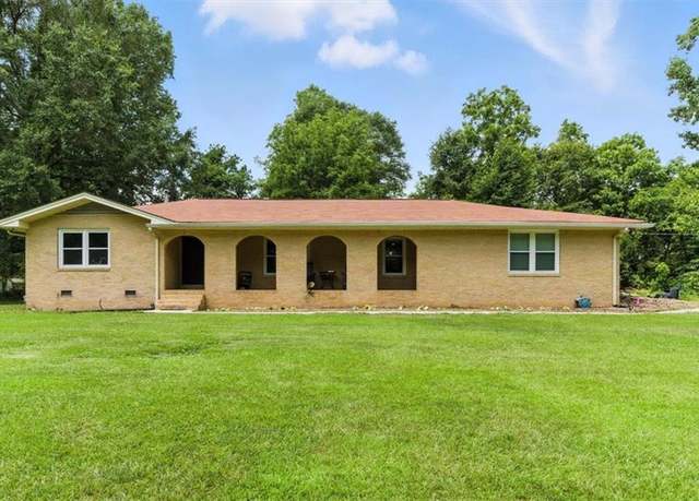 Property at 7179 Bryce Rd, Riverdale, GA 30296, 2 beds, 2 baths