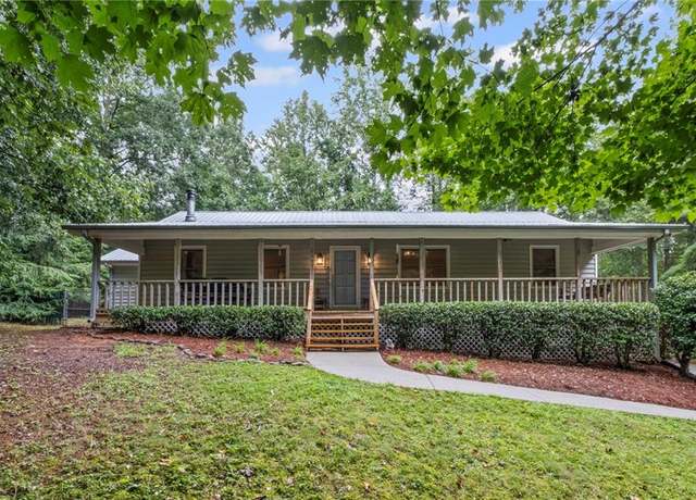 Property at 2527 Hickory Rd, Canton, GA 30115, 3 beds, 3 baths