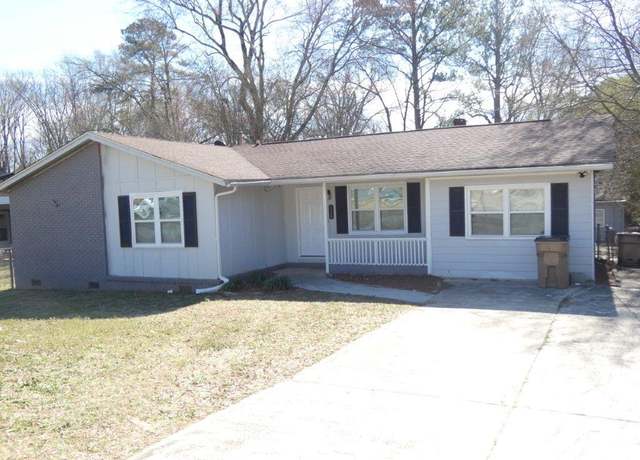 Property at 123 Oldenburg Dr, Riverdale, GA 30274, 4 beds, 2 baths