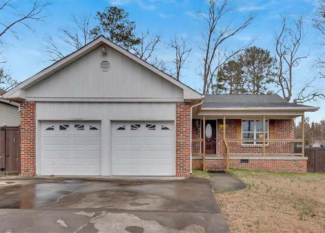 Property at 1493 Hale Bowen, Dalton, GA 30721, 4 beds, 2 baths