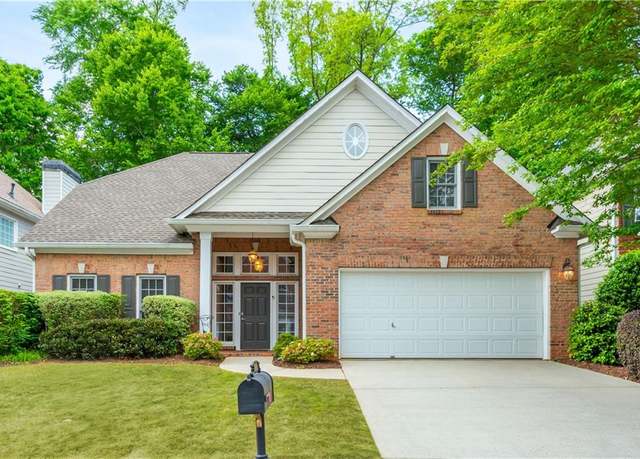 Property at 2918 Arbor Creek Ln, Atlanta, GA 30340, 4 beds, 2.5 baths