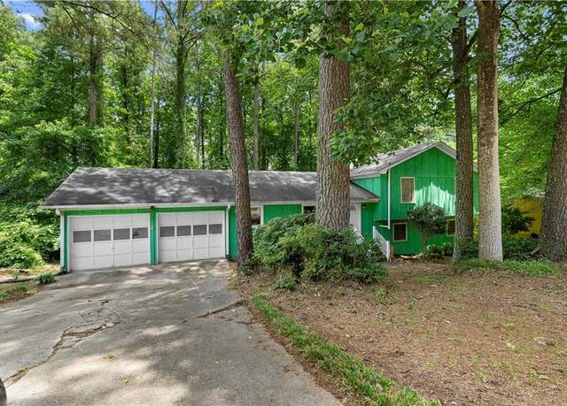 Property at 5760 Windermere Ct, Lithonia, GA 30038, 4 beds, 2.5 baths