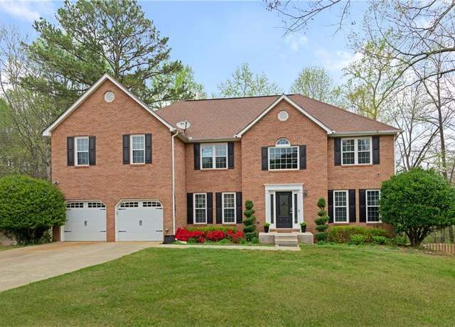 Property at 6035 Rives Dr, Alpharetta, GA 30004, 5 beds, 3.5 baths