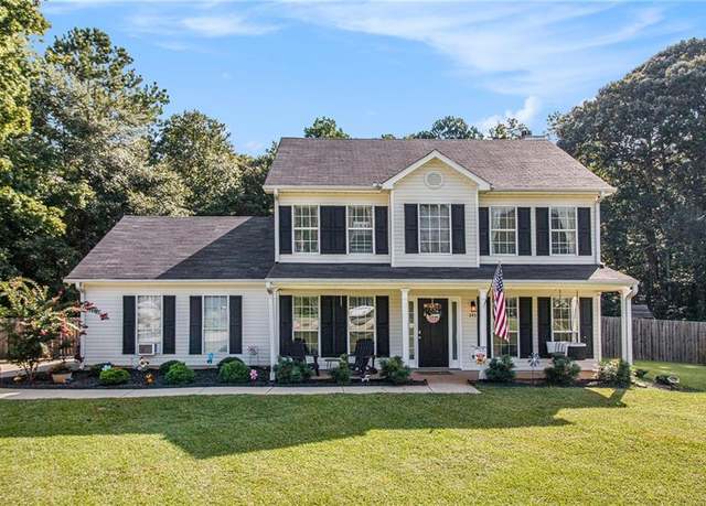 Property at 141 Stanfield Ct, Hampton, GA 30228, 3 beds, 2.5 baths