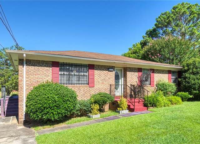 Property at 1009 Avenue K, West Point, GA 31833, 3 beds, 2 baths