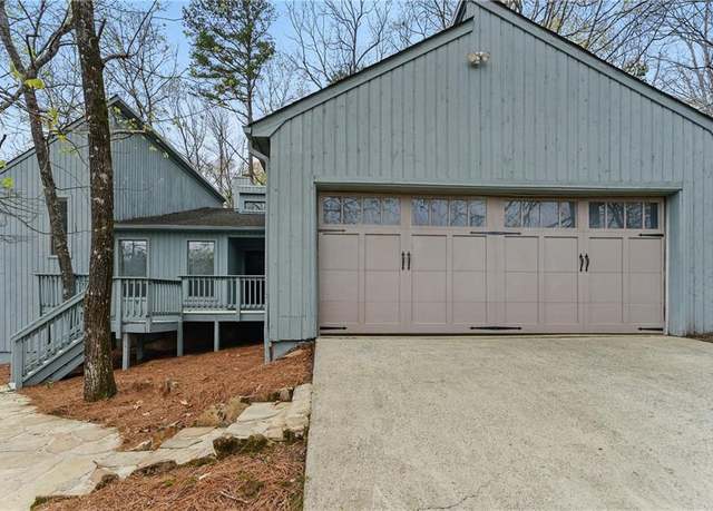 Property at 135 S Falcon Blf, Alpharetta, GA 30022, 3 beds, 2 baths