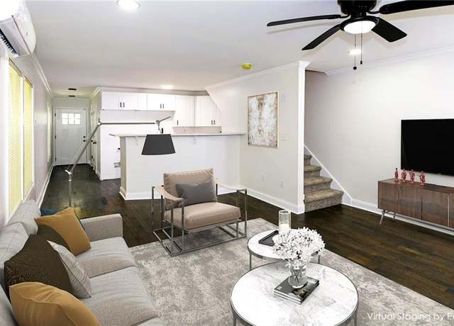 Property at 2027 Lois Pl, Atlanta, GA 30318, 6 beds, 4 baths