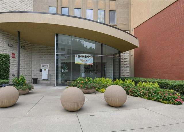 Property at 400 17th St NW #2435, Atlanta, GA 30363, 1 bed, 1 bath