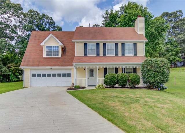 Property at 932 Sugar Meadow Ln, Sugar Hill, GA 30518, 4 beds, 2.5 baths
