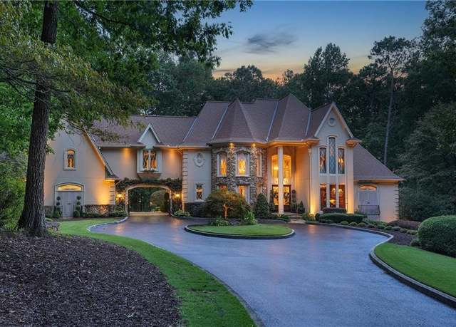 Property at 1500 Historic Vw, Stone Mountain, GA 30087, 5 beds, 7 baths