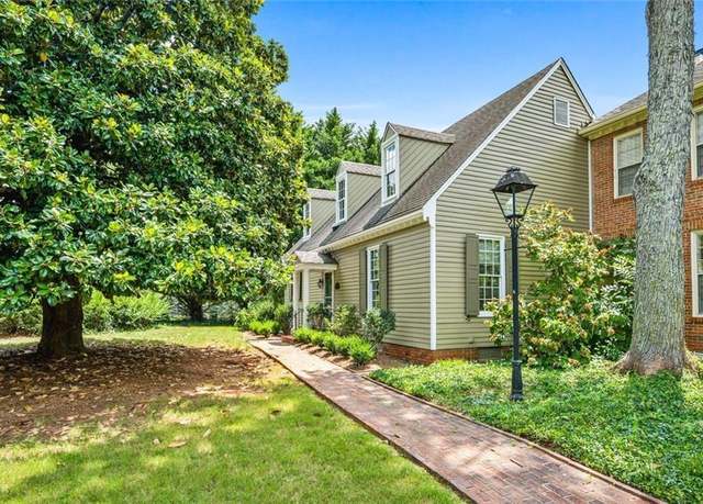 Property at 490 Chowning Pl NW, Marietta, GA 30064, 2 beds, 2 baths