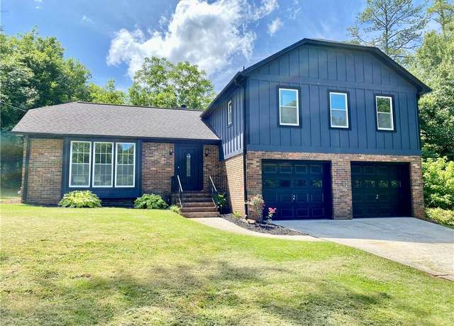 Property at 323 W Claiborne Ct, Marietta, GA 30066, 4 beds, 2.5 baths