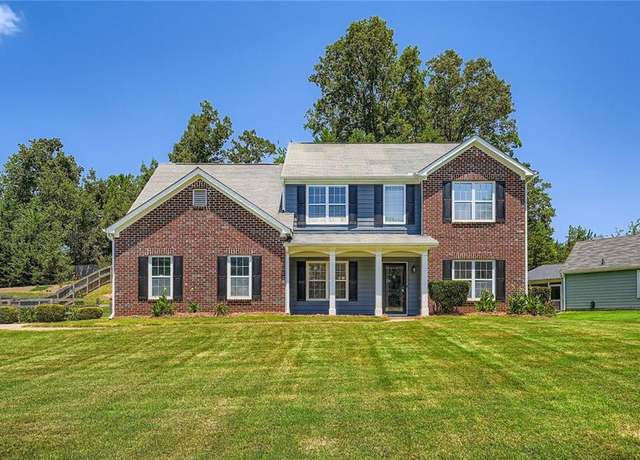 Property at 7310 Lanier Cove Ct, Cumming, GA 30041, 4 beds, 3 baths