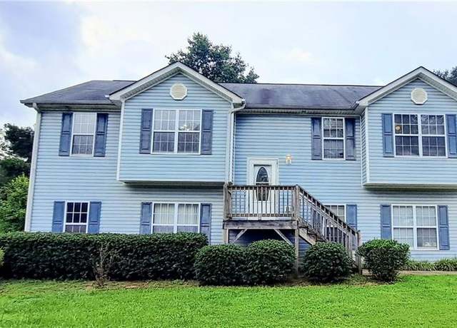 Property at 2262 Smallwood Rd, Gainesville, GA 30507, 5 beds, 3 baths