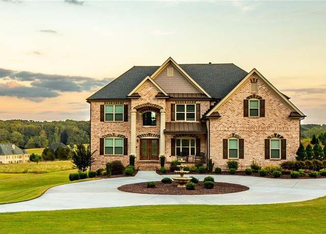 Property at 641 Freeman Brock Rd, Auburn, GA 30011, 5 beds, 4 baths