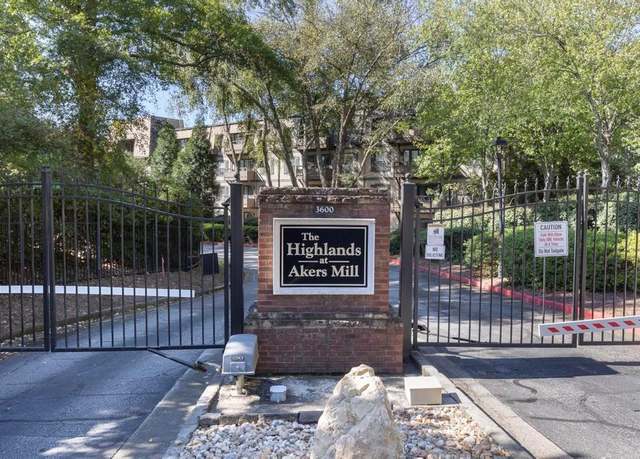 Property at 1303 Highland Bluff Dr SE #303, Atlanta, GA 30339, 2 beds, 2 baths