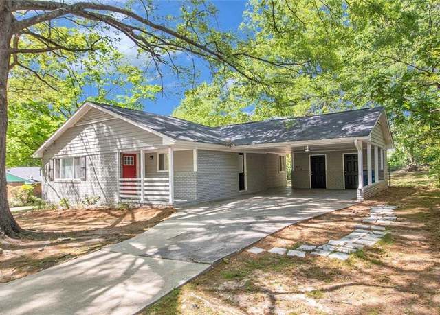 Property at 2925 Heather Dr, Atlanta, GA 30344, 4 beds, 1.5 baths