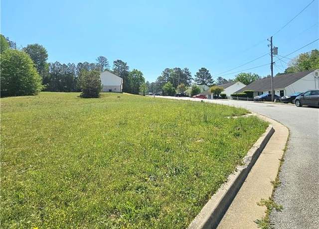 Property at 1218 Pinedale Cir NW, Conyers, GA 30012
