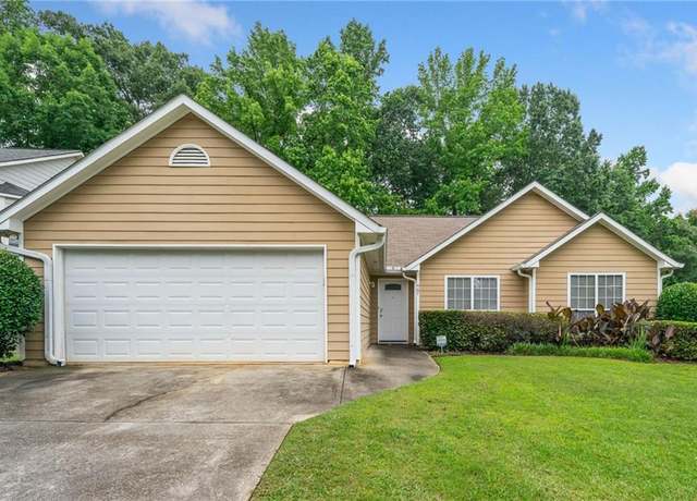 Property at 467 Ravinia Way, Lawrenceville, GA 30044, 3 beds, 2 baths