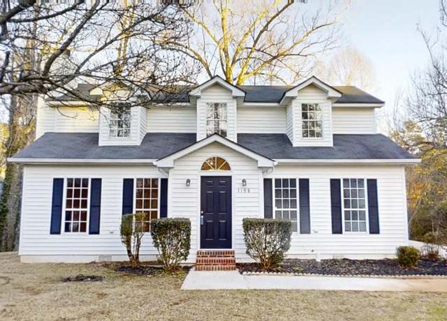 Property at 1198 Oak Knoll Ct, Lithonia, GA 30058, 3 beds, 2.5 baths