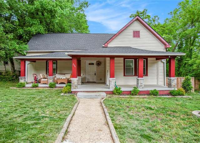 Property at 206 Church St NE, Rome, GA 30161, 4 beds, 2 baths
