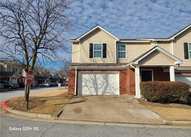 Property at 303 Tara Commons Cir, Loganville, GA 30052, 3 beds, 2.5 baths