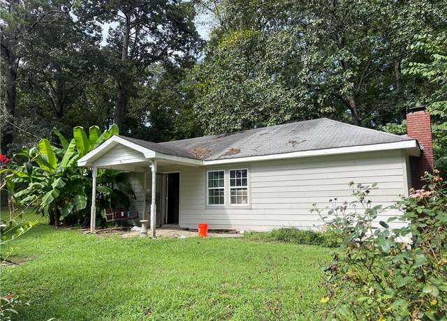 Property at 8230 Rataree Rd SW, Atlanta, GA 30331, 2 beds, 1 bath