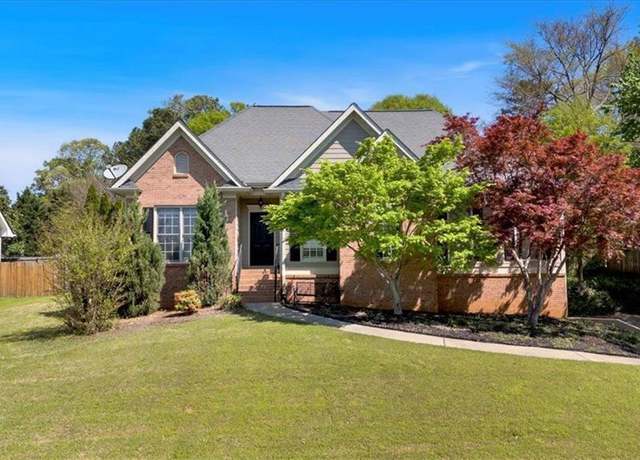 Property at 17 Stiles Fairway NW, Cartersville, GA 30120, 4 beds, 3 baths