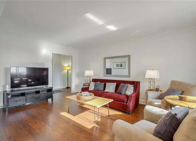 Property at 215 Piedmont Ave NE #1406, Atlanta, GA 30308, 2 beds, 2 baths
