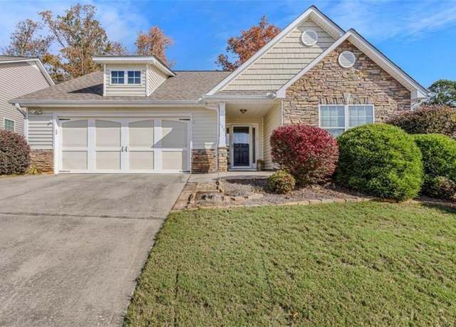 Property at 648 Majesty Xing, Winder, GA 30680, 3 beds, 2 baths