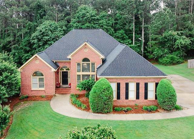 Property at 8108 Greens Mill Way, Loganville, GA 30052, 5 beds, 3 baths