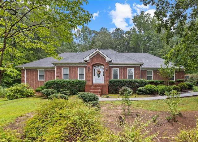 Property at 5312 Ashley Dr SE, Conyers, GA 30094, 3 beds, 2 baths