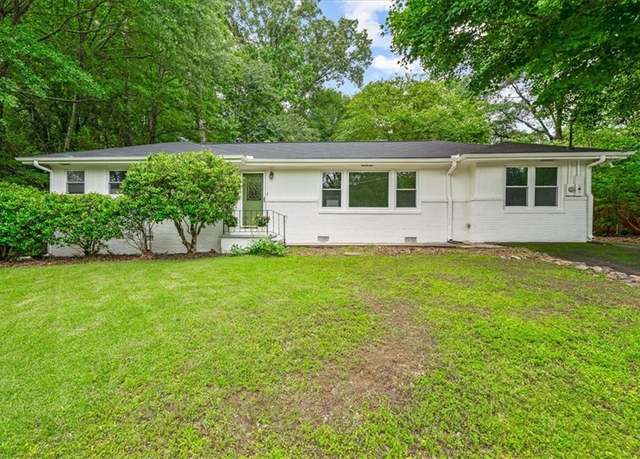 Property at 2045 Sherwood Dr SE, Marietta, GA 30067, 3 beds, 1.5 baths