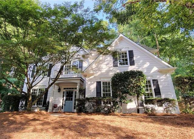 Property at 6935 Black Fox Ln, Cumming, GA 30040, 4 beds, 2.5 baths