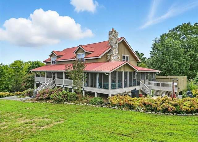 Property at 135 Holcomb Spur NW, Adairsville, GA 30103, 3 beds, 3.5 baths