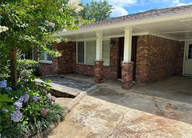 Property at 2711 Fairlane Dr, Atlanta, GA 30340, 3 beds, 2 baths