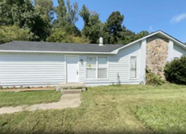 Property at 5815 Feldwood Rd, Atlanta, GA 30349, 3 beds, 2 baths