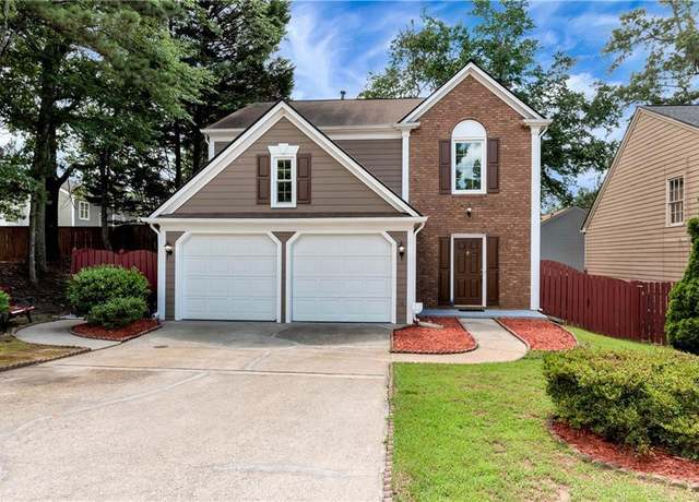 Property at 914 Wenham Ln, Lawrenceville, GA 30044, 3 beds, 2.5 baths