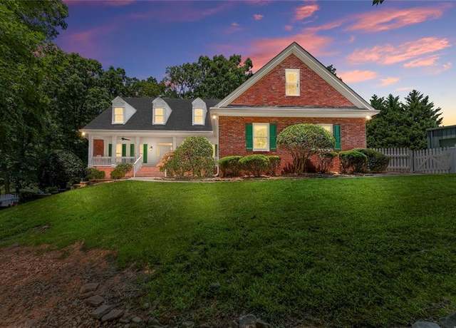 Property at 5755 Hopewell Rd, Cumming, GA 30028, 5 beds, 4 baths