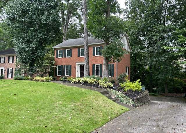 Property at 1222 Gray Squirrel Xing, Marietta, GA 30062, 4 beds, 2.5 baths