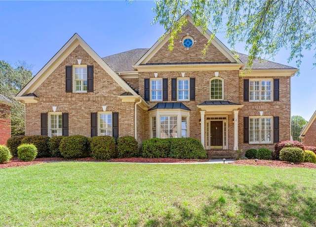 Property at 562 Grassmeade Way, Snellville, GA 30078, 6 beds, 5 baths