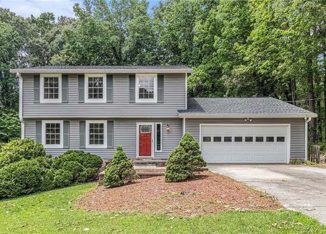 Property at 1023 Chartley Dr SW, Lilburn, GA 30047, 4 beds, 2.5 baths
