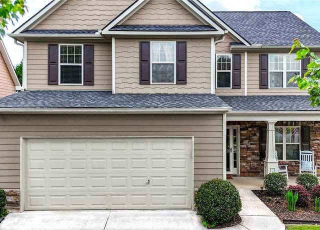 Property at 18 Crown Dr, Dallas, GA 30132, 4 beds, 2.5 baths